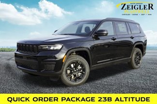 New 2025 Jeep Grand Cherokee Altitude image 1