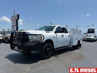 Used 2019 RAM 3500 Tradesman w/ Chrome Appearance Group image 1