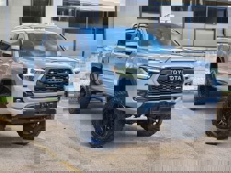Used 2021 Toyota Tacoma TRD Off-Road w/ Technology Package image 1