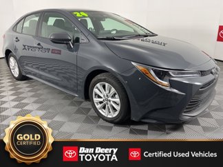Certified 2024 Toyota Corolla LE image 1