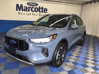 New 2025 Ford Escape ST-Line Select image 1