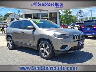 Used 2019 Jeep Cherokee Limited image 1