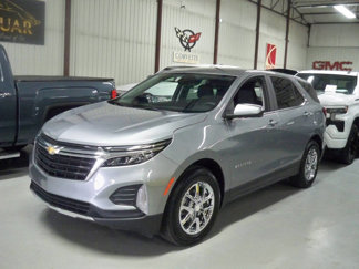 Used 2024 Chevrolet Equinox LT w/ LPO, Floor Liner Package image 1