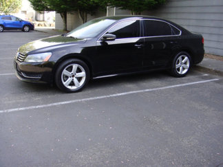 Used 2012 Volkswagen Passat 2.5 SE image 1