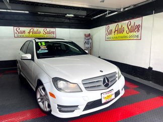 Used 2013 Mercedes-Benz C 300 4MATIC Sedan image 1