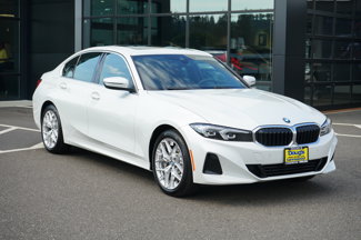 Used 2025 BMW 330i xDrive Sedan w/ Convenience Package image 1