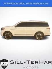 Certified 2024 Lincoln Navigator Black Label image 1