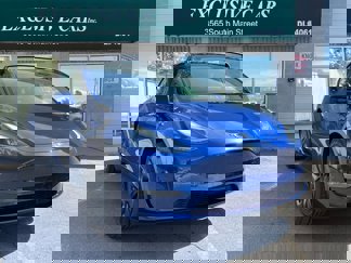 Used 2023 Tesla Model Y Long Range image 1