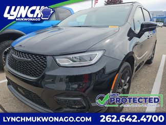Used 2024 Chrysler Pacifica Touring-L w/ S Appearance Package image 1