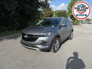 Used 2022 Buick Encore GX Essence w/ Experience Buick Package image 1