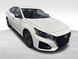 New 2025 Nissan Altima 2.5 SV image 1