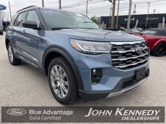 Certified 2025 Ford Explorer Active w/ Active Comfort Package image 1