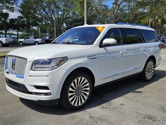 Used 2020 Lincoln Navigator L Reserve w/ Equipment Group 208A Reserve image 1