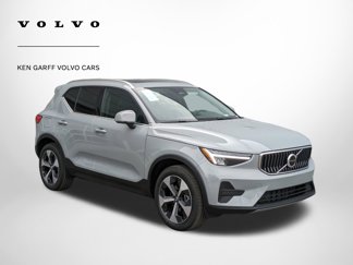 New 2025 Volvo XC40 B5 Core w/ Protection Package Premier image 1