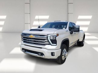 New 2025 Chevrolet Silverado 3500 High Country w/ Technology Package image 1