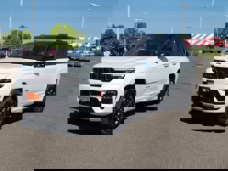 New 2025 Jeep Grand Cherokee Summit image 1
