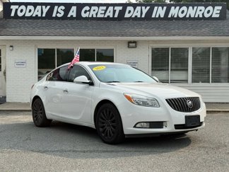 Used 2012 Buick Regal Premium image 1