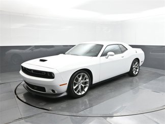 Used 2022 Dodge Challenger GT image 1
