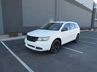 Used 2020 Dodge Journey SE w/ Blacktop Package image 1