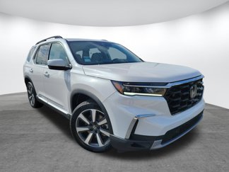 New 2025 Honda Pilot Touring image 1