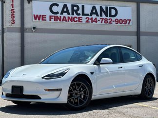 Used 2022 Tesla Model 3 Standard Range image 1