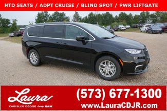 New 2026 Chrysler Pacifica Select image 1