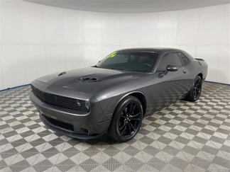 Used 2018 Dodge Challenger SXT w/ Blacktop Package image 1