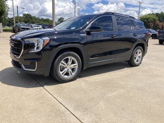 Used 2022 GMC Terrain SLE w/ Driver Convenience Package image 1