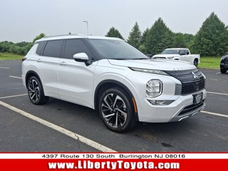 Used 2022 Mitsubishi Outlander SEL image 1