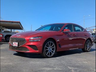 Used 2023 Genesis G70 2.0T image 1