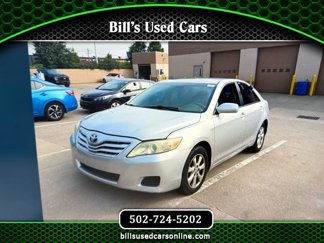 Used 2011 Toyota Camry LE image 1