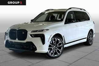 New 2026 BMW X7 M60i image 1