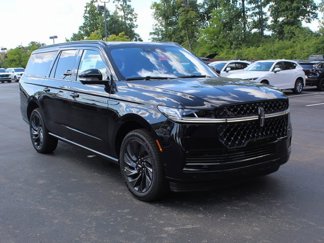 New 2025 Lincoln Navigator L Reserve image 1