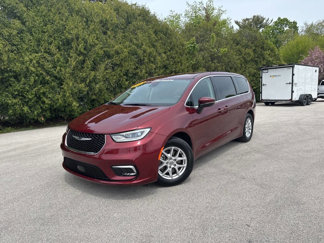 Used 2023 Chrysler Pacifica Touring-L image 1