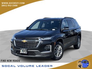 Used 2022 Chevrolet Traverse LT image 1