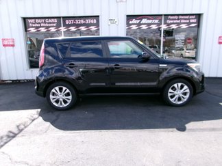 Used 2015 Kia Soul + image 1