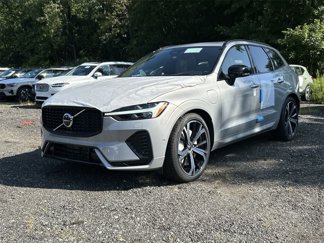Certified 2024 Volvo XC60 T8 Ultimate w/ Protection Package Premier image 1