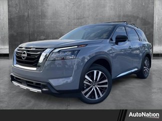New 2025 Nissan Pathfinder Platinum image 1