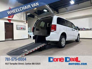 Used 2019 Dodge Grand Caravan SE image 1