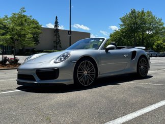 Used 2017 Porsche 911 Turbo image 1