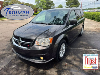 Used 2020 Dodge Grand Caravan SXT image 1