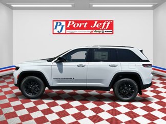 New 2025 Jeep Grand Cherokee Altitude image 1