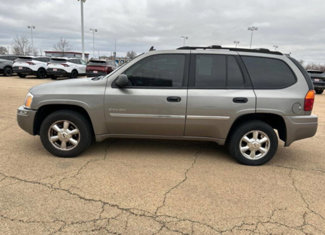 Used 2006 GMC Envoy SLE image 1