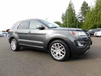 Used 2017 Ford Explorer Limited image 1