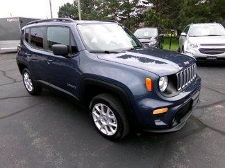 Used 2022 Jeep Renegade Latitude w/ Convenience Group image 1
