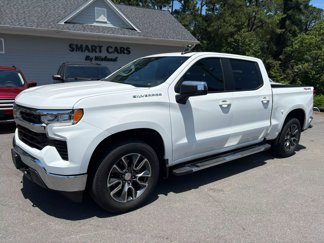 Used 2023 Chevrolet Silverado 1500 LT image 1