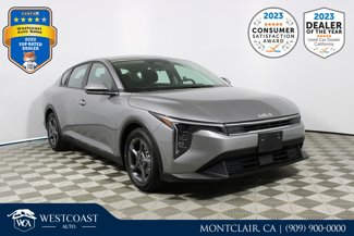 Used 2025 Kia K4 LXS image 1
