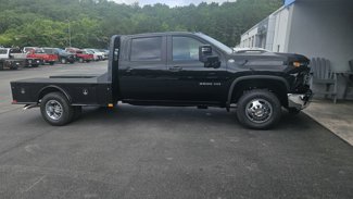 New 2025 Chevrolet Silverado 3500 LT w/ Convenience Package image 1