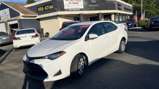 Used 2019 Toyota Corolla LE image 1
