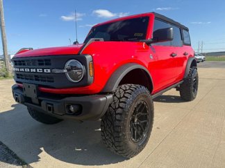 Used 2024 Ford Bronco Black Diamond image 1